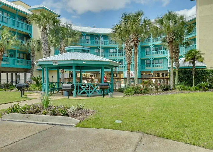 Vibrant Getaway W/ Pool & Access Holiday home Gulf Shores
